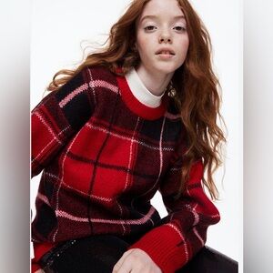 H&M Girls Red and Black Plaid Knit Sweater. Size 16/18